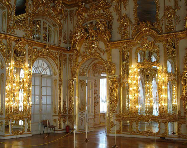 Интерьер Большого зала Екатерининского дворца